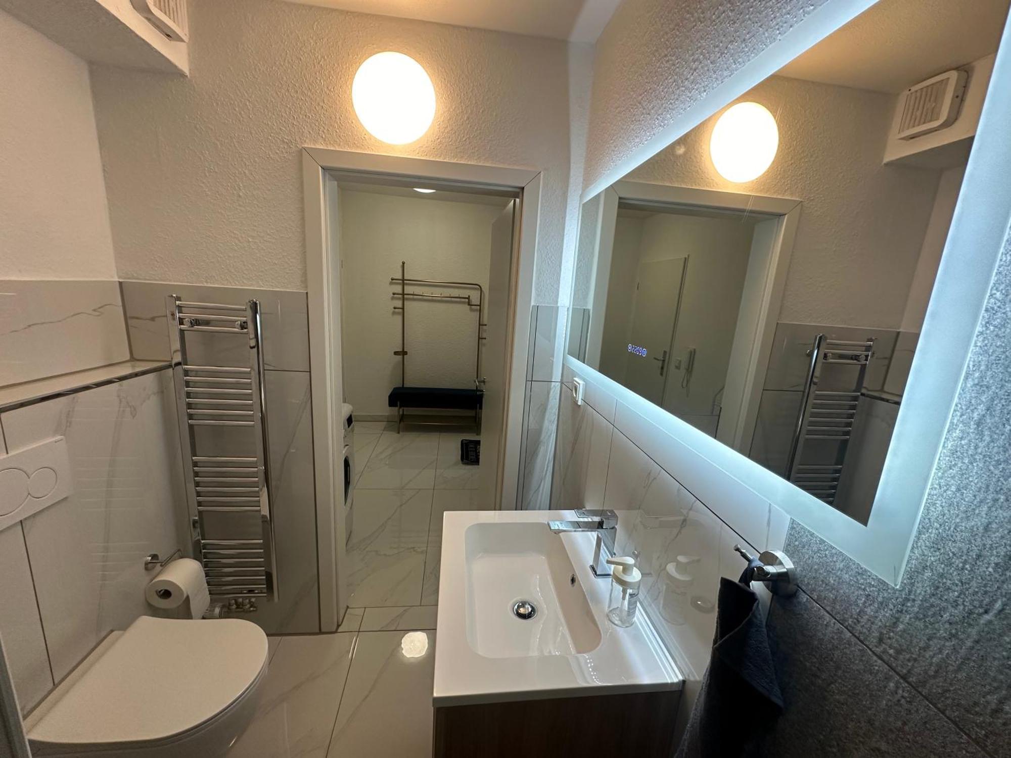 Messe - Fair & Airport By Henkel Appartement Düsseldorf